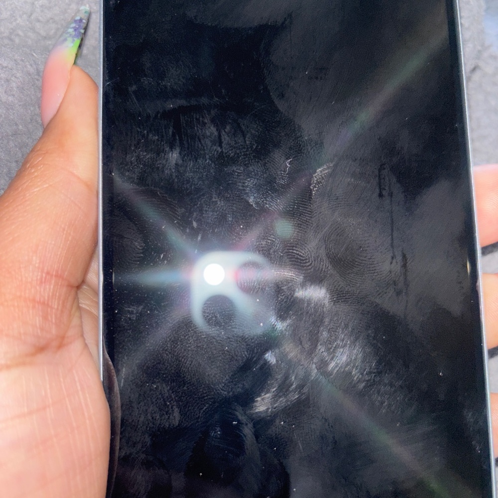 iPhone 15 plus - Picture 2 of 5